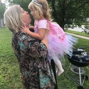 Meet your Posher, Nancy